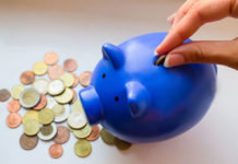 Proste i skuteczne sposoby na oszczędzanie pieniędzy w domowym budżecie
