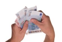 Czym handlować 2023? Czym handlować 2023?